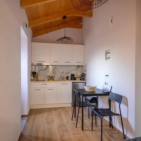 Voidοkilia rooms 3* Petrochori (Peloponnese)